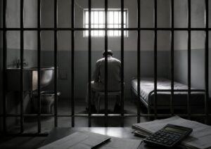 偽装書類が証拠になる:消費税不正還付は初犯でも実刑となり得る